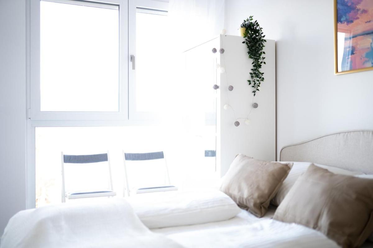 Appartamento Premium Design With Balcony & Free Parking